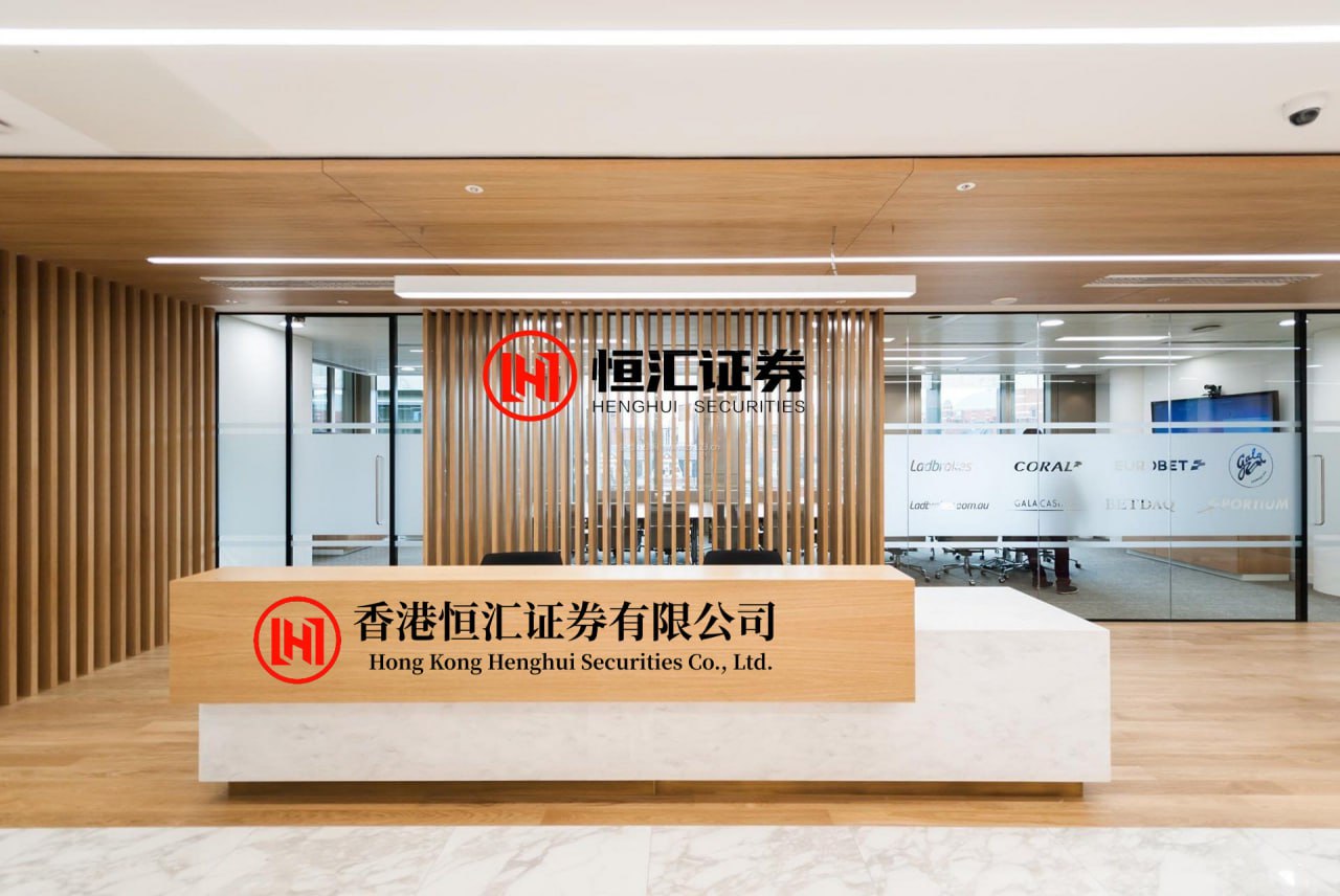 兴华配资 太漂亮了！最美95后董事长来了...